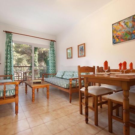 Pinos Altos 01 Apartment Cala de Sant Vicenc Екстериор снимка