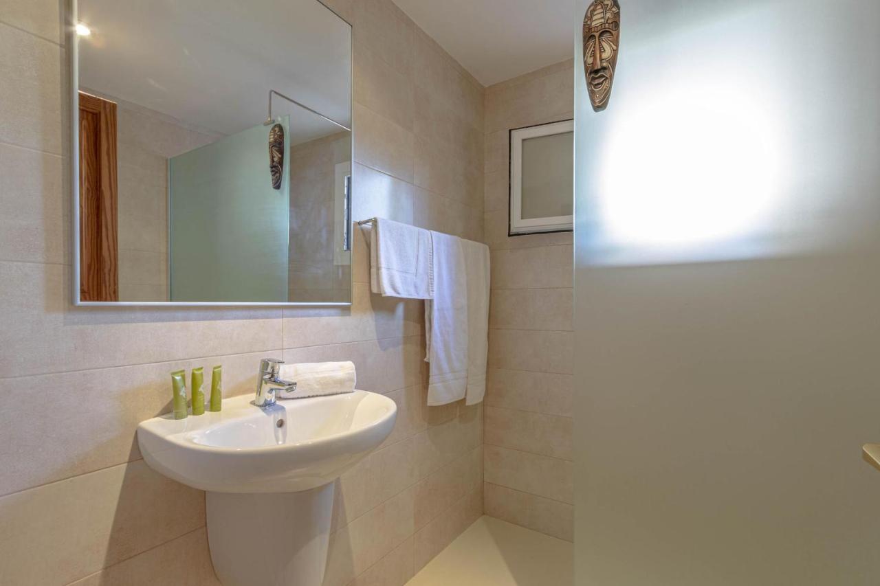 Pinos Altos 01 Apartment Cala de Sant Vicenc Екстериор снимка
